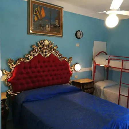 Biagiotti 3* Lido di Camaiore