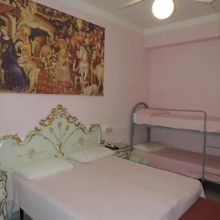 Hotel Biagiotti 3*